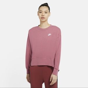 Nike- Club Fleece Crewneck